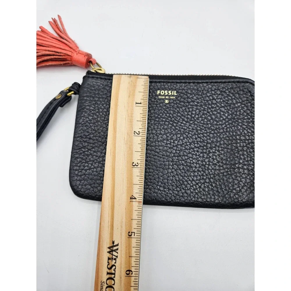 Fossil Black Pebbled Leather‎ Wristlet Clutch With Orange Tassle Zipper Close